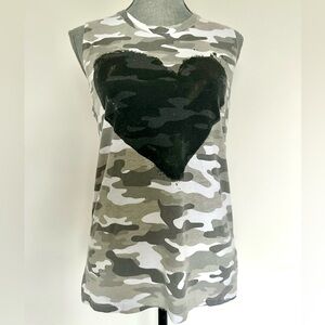 Evereve camo black heart tank